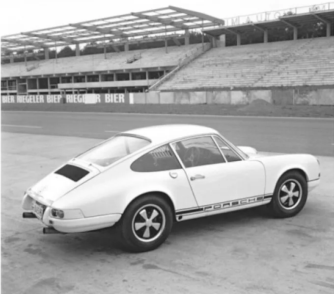 Présentation press à Hockenheim, 08 décembre 1967